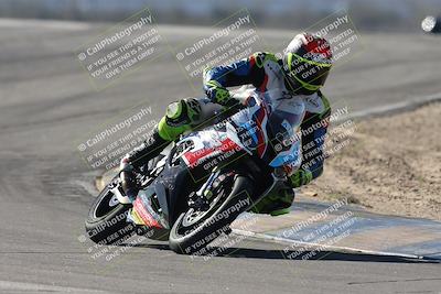 media/Jan-15-2026-Racers Edge (Thu) [[dfebeb70ab]]/2-A Group/Session 2 (Turns 9 and 8)/